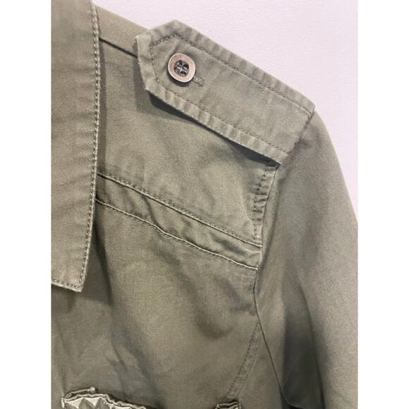 Altar'd State Shirt Jacket Button Up Army Green Stitching Detail Women's Sz Sm - Picture 4 of 10